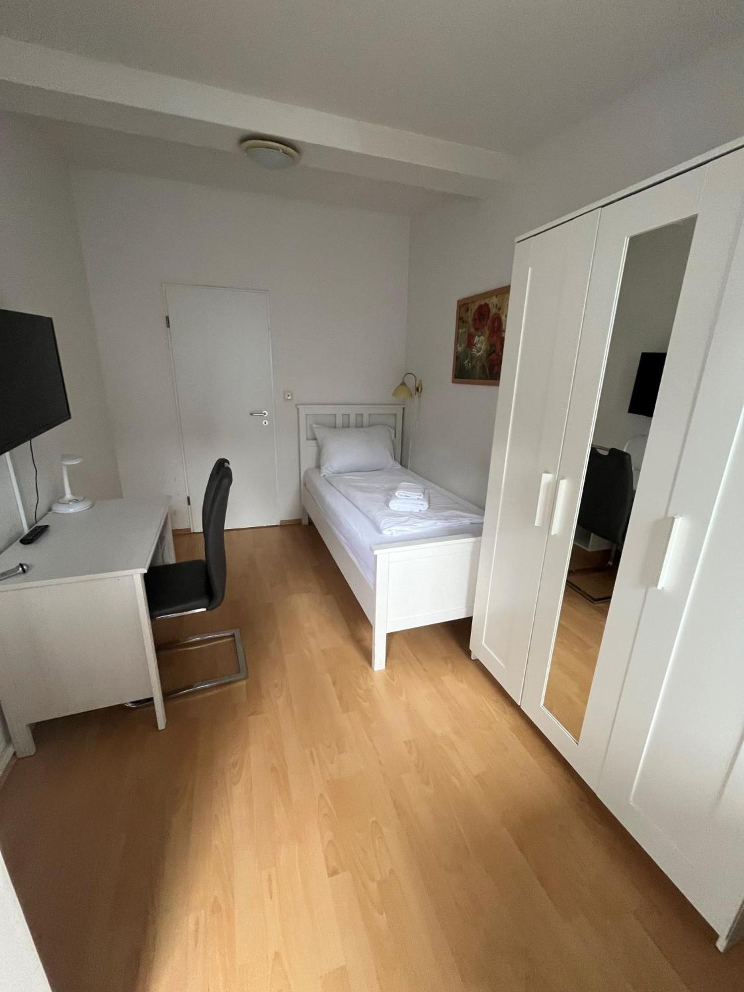 Pension Donau Ганновер Экстерьер фото