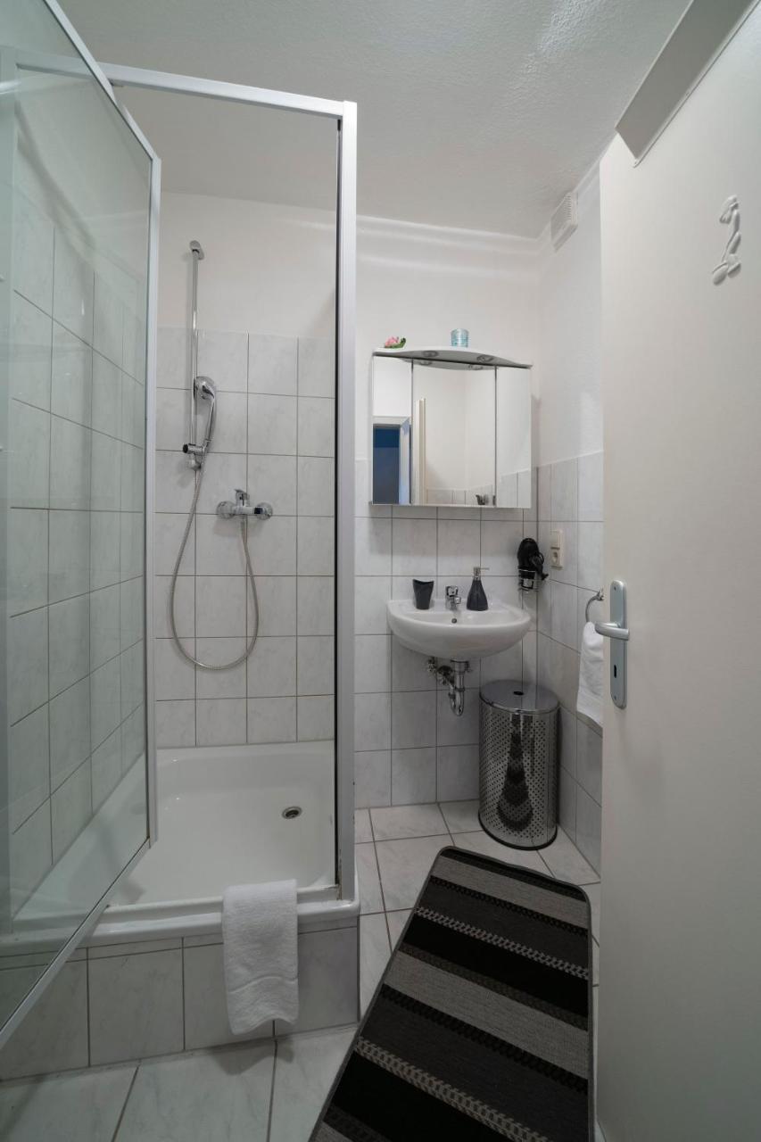 Pension Donau Ганновер Экстерьер фото